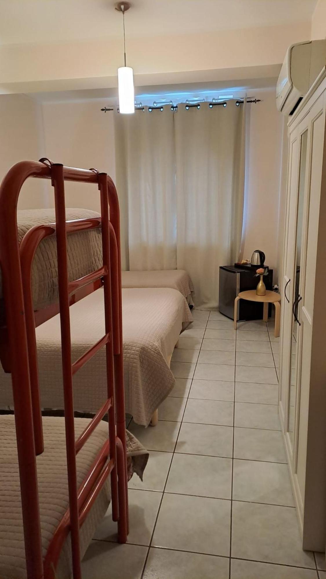 Hotel Lo Smeraldo Roccavivara Экстерьер фото